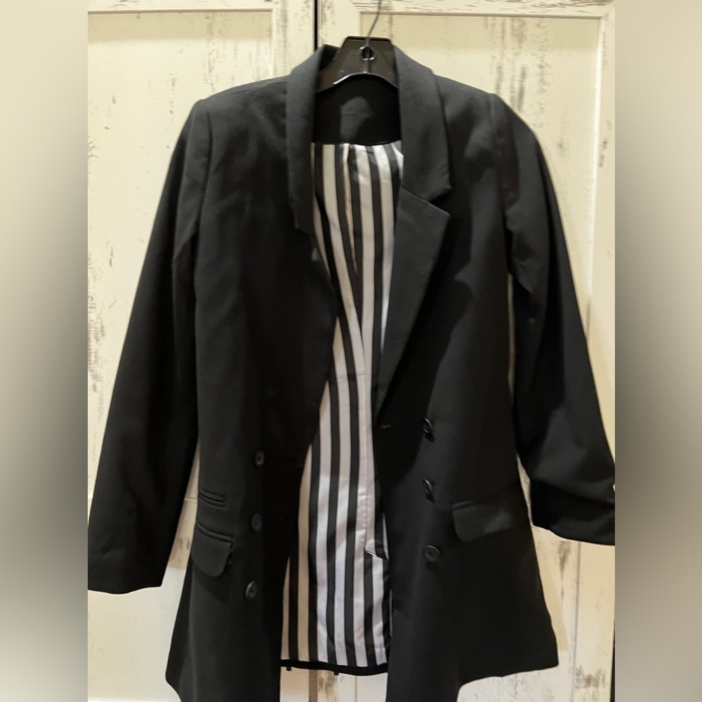 Long black blazer
